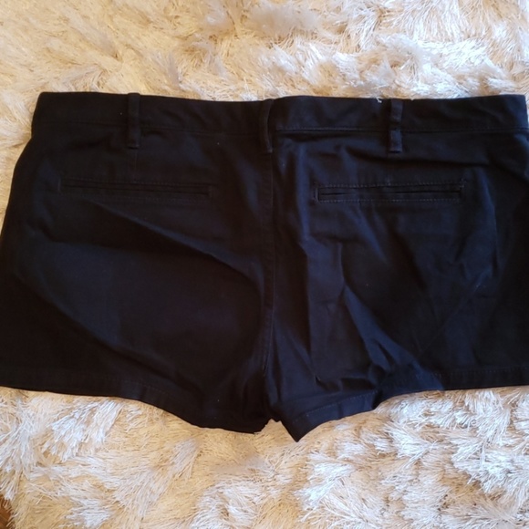 Express shorts - Picture 2 of 2